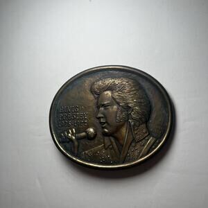 Elvis Presley 1977 First Edition Commemorative Memorial Brass Belt Buckle